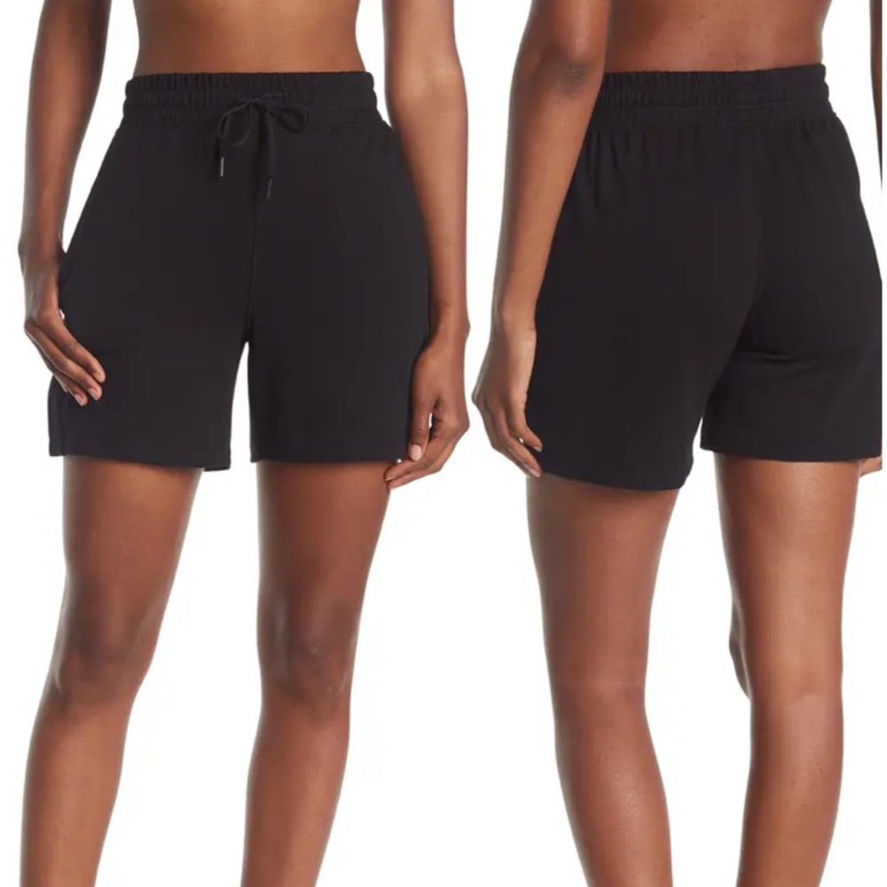 90 Degree Women’s Black High Rise Casual Shorts - Large